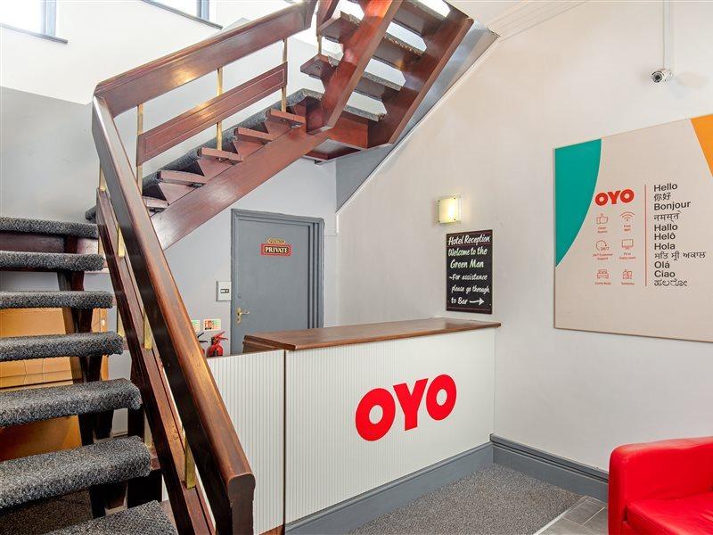 Oyo The Green Man Pub And Hotel ロンドン エクステリア 写真